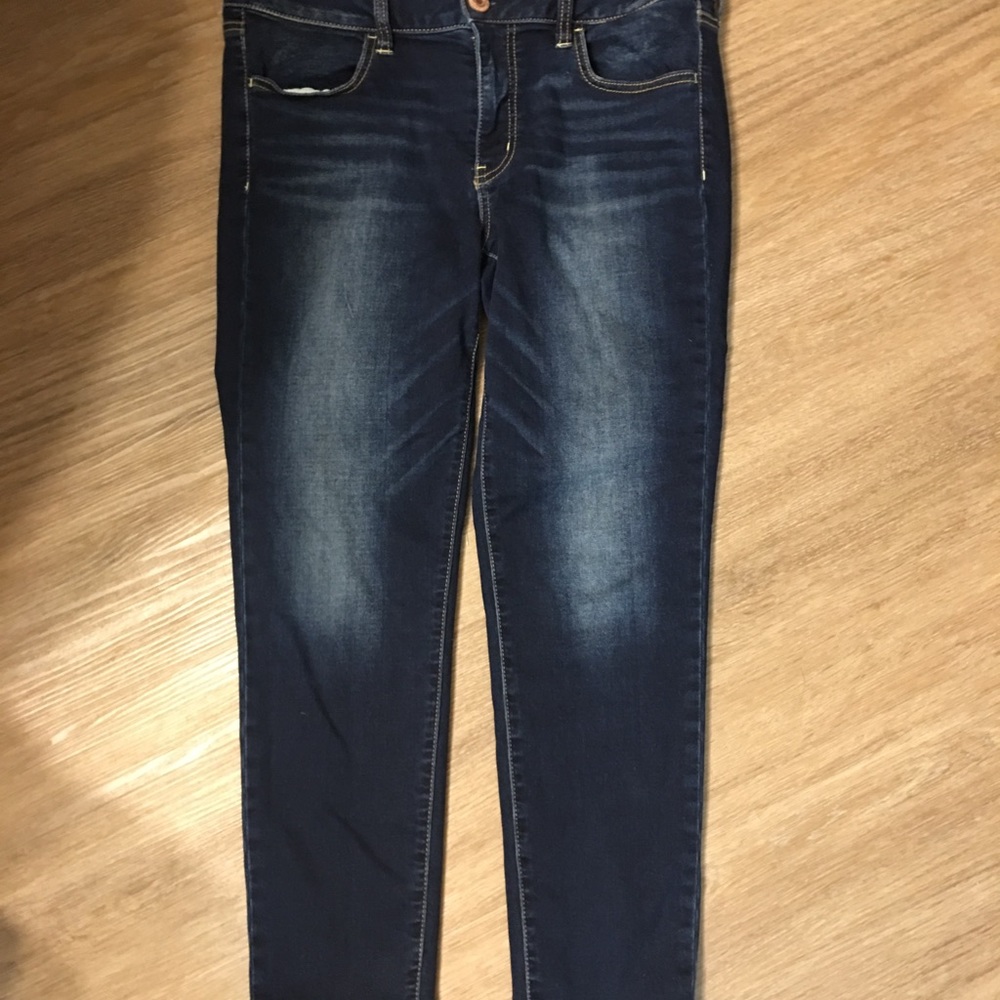 Super stretchy crop jeans